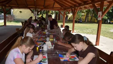 Horváth Anna alkotóhét a nagycsaládosoknál - Képzelet, önmegvalósítás, sikerélmény