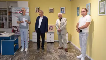 Derű, harmónia és gazdag színvilág jellemzi Nigriny Edit művészetét. Az Ungvári Magyar Ház új kiállítása méltó emléket állít a kárpátaljai alkotónak.