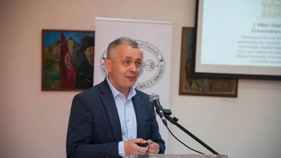 Sajtótájékoztató a beregszászi Rákóczi Egyetemen - Digitális megújulás. Fotó: kme.org.ua