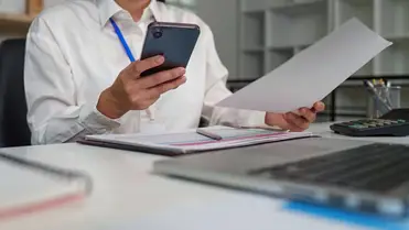 Magyarok milliói vágnak bele, pedig igazából a világ legrosszabb befektetése. (Borítókép: Képünk illusztráció! Fotó: Shutterstock)