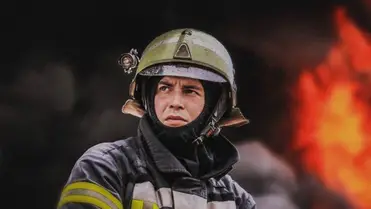 Orosz légicsapás okozott hatalmas tüzet Kijev környékén. Illusztráció. (facebook.com/DSNSKHARKIV)