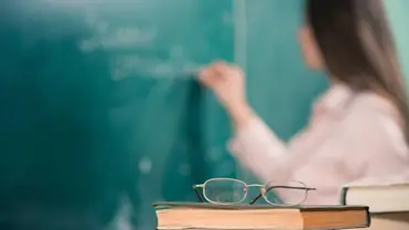 Ismét emelkednek a tanári fizetések szeptembertől. Illusztráció