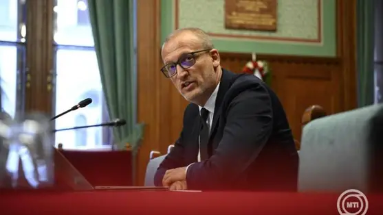  Tarr Zoltán társadalmi kapcsolatokért és kultúráért felelős miniszterjelölt kinevezés előtti meghallgatásán az Országgyűlés magyarságpolitikai bizottságának ülésén az Országházban 2026. május 11-én. MTI/Bodnár Boglárka