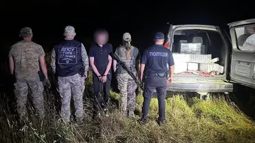 Elfogták a drónos cigarettacsempészet szervezőjét Kárpátalján, több ezer doboz cigarettát is lefoglaltak. Fotó: DPSZU