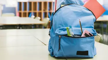 Az első osztályt kezdő gyermekek családjai 5000 hrivnya támogatást igényelhetnek Ukrajnában. Illusztráció. Fotó: freepik.com