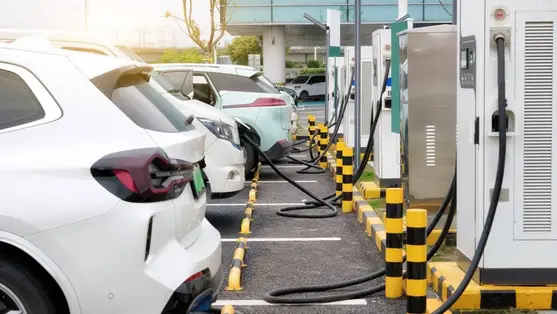 Európa 200 milliárd eurót fektet be az elektromos autók gyártásába