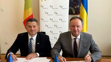 Ruscovan (balról) humanitárius tevékenységet is folytatott, segítette az orosz katonai invázió elől Romániába menekülő ukrán állampolgárokat (Fotó: Ukrajna tiszteletbeli konzulátusa)