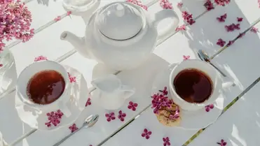 5 gyógynövényes tea, ami erősíti a női teremtő energiáidat