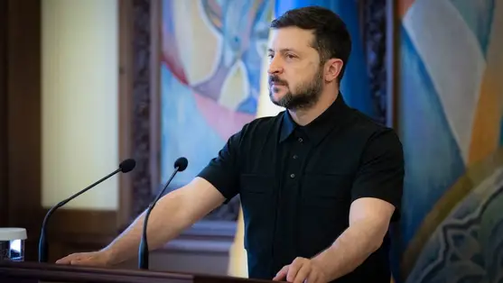 Volodimir Zelenszkij,  Ukrajna elnöke.
