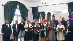 Magas állami kitüntetésben részesültek földijeink