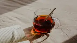  Ennyi fekete teát érdemes meginnod naponta, hogy támogasd a szíved egészségét 