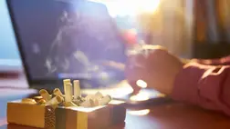 Veszélyes a dohányfüst a lakásban. Eláruljuk, miért