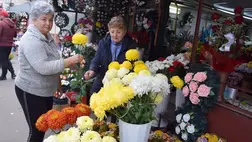 Virágok, koszorúk, emlékezés