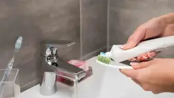  Filléres trükk rossz szagok, pára és foltok ellen: így is használd a fogkrémet 