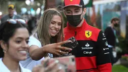 Több pénzt akar, így ráhajt a nőkre a Forma-1