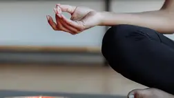  Így tartsd az ujjad, hogy megnyugodj. Az ujjak jógája 