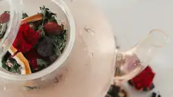  A 7 legjobb tea torokfájásra – azonnal enyhítik a tüneteket 