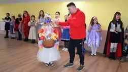 A máltaiaknál farsangoltak a KMNE gyermekei. Fotó: Kárpátinfo/Kovács Erzsébet