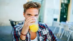 Meglepő bajt okozhatnak a cukros üdítők