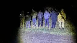 Újabb négy katonakorú férfi bukott le a zöldhatáron