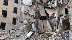 Orosz rakétacsapás ért egy lakóépületet a kelet-ukrajnai Kramatorszk városában.