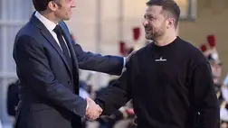 Emmanuel Macron francia államfő és Volodimir Zelenszkij ukrán elnök. Fotó: Twitter/EmmanuelMacron