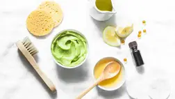  Száraz bőrre banán. A 10 legjobb otthon elkészíthető arcmaszk 