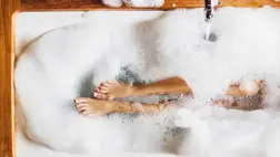  10 nyomós okod van ezentúl szódabikarbónát tenni a fürdővizedbe 