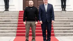 Volodimir Zelenszkij ukrán elnök és Frank-Walter Steinmeier német államfő. Fotó: twitter.com/BPrSprecherin