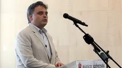 Latorcai Csaba, a területfejlesztésért felelős parlamenti államtitkár beszédet mond a Kárpát-medencei középiskolások részvételével zajló Déryné Színjátszó Tábor ünnepélyes megnyitóján Sátoraljaújhelyen, a Rákóczi Táborban 2023. július 20-án. MTI/Vajda János