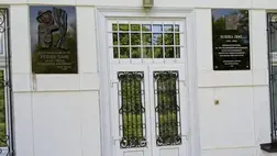 Huszka Jenő emléktábláját avatták fel Beregszászban nyíregyházi közreműködéssel. Fotó: Beregszászért Alapítvány