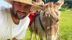 Tápai Szabina és Kucsera lányánál nincs ma cukibb: Milla csacsiháton lovagol