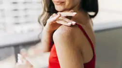  5 házi megoldás, ami napégés után segíteni fog a bőrödnek 