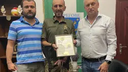 Az orosz megszállók elleni harcban a harci feladatok végrehajtása során tanúsított bátorságért és hősiességért kitüntetésben részesült Eduard Sztruhov, az ukrán fegyveres erők őrmestere.