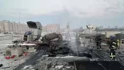 Heves orosz rakétatámadás érte Kijevet szerdára virradó éjjel, az ukrán légvédelem több rakétát lelőtt, a lehulló darabok legalább két kerületben épületekre zuhantak. Fotó: facebook.com/mykola.kalashnyk 