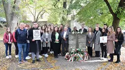 Történelmi előadás és honismereti szakmai tanulmányút az ’56-os eseményekre emlékezve