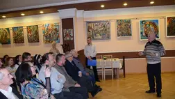 Bokotej Lóránt beregszászi kiállításán - Szürreális mesevilágban. Fotó: Kárpátinfo/Kovács Elemér