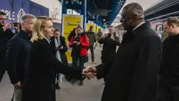 Váratlanul Kijevbe érkezett az amerikai védelmi miniszter. Fotó: twitter.com/SecDef