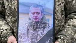 Szvobodán (Nagybakos) végső búcsút vettek az orosz-ukrán háborúban meghalt Jurij Szavkától. Fotó: Facebook