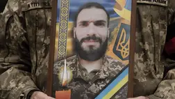 Ungváron utolsó útjára kísérték Viktor Borovik őrmestert. Fotó: Ungvári Városi Tanács