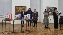 A Kárpátaljai Magyar Képző- és Iparművészek Révész Imre Társaságának (RIT) téli tárlatán 23 művész több mint 60 alkotásával ismerkedhetnek meg az érdeklődő. 