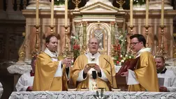 Erdő Péter bíboros, esztergom-budapesti érsek karácsonyi éjféli szentmisét celebrál a Szent István-bazilikában 2023. december 25-én. MTI/Kovács Attila