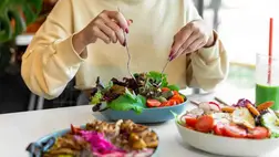  Megvan a lista! Az ételek, amelyek segíthetnek tovább élni 