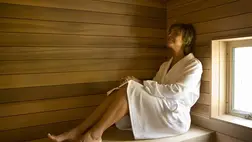 Tényleg le lehet fogyni a szaunázástól? - 4 meglepő tény, amit wellness során jobb észben tartani