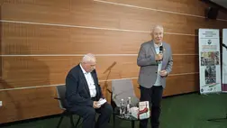 Kárpátaljai könyvbemutató - Budapesten Tollal a békéért