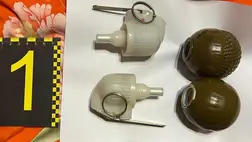 Gránátokat és lőszert találtak a bántalmazó férfi házában. Fotó: Nemzeti Rendőrség