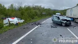 Halálos közúti baleset Kárpátalján. Fotó: Nemzeti Rendőrség