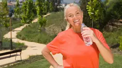 Mennyi vizet kell inni egy nap? Az agynak különösen fontos, hogy eleget vigyél be