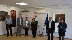 Brinkács István kiállítása Magyarország Beregszászi Konzulátusán -A kísérletező művész. Fotó: Kárpátinfo/ Kovács Elemér