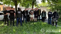 Kárpátalján őrizetbe vettek egy huszti embercsempészt, aki havonta mintegy 20 katonaköteles férfi illegális határátlépésében működött közre. Fotó: Nemzeti Rendőrség